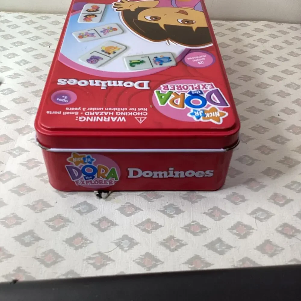 Dora The Explorer Dominoes W/ Tin- Nick jr